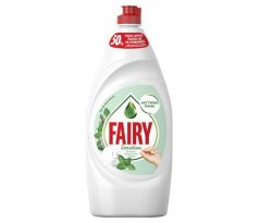 Fairy Sensitive Prostriedok na umývanie riadu Mäta 900 ml