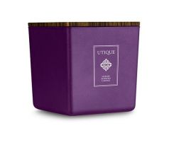 Luxusná vonná sviečka UTIQUE VIOLET OUD 180g