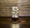 Iluminé Sklenený svietnik s LED osvetlením lesklý béžový dekor 15 cm